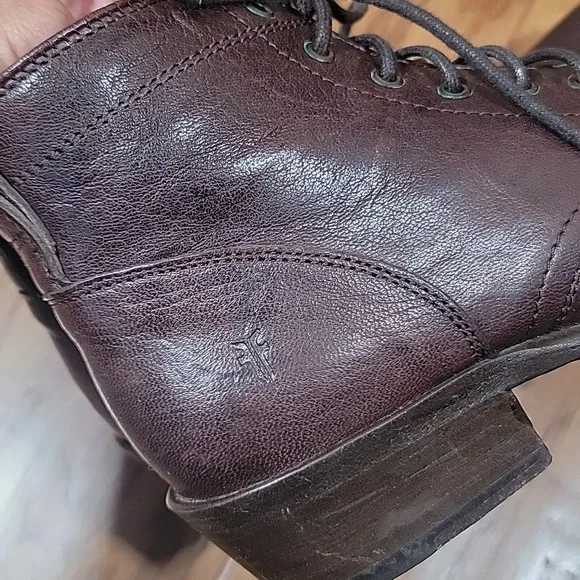 Vintage Frye Carson Dark Brown Leather Lace Up Booties - Picture 6 of 16